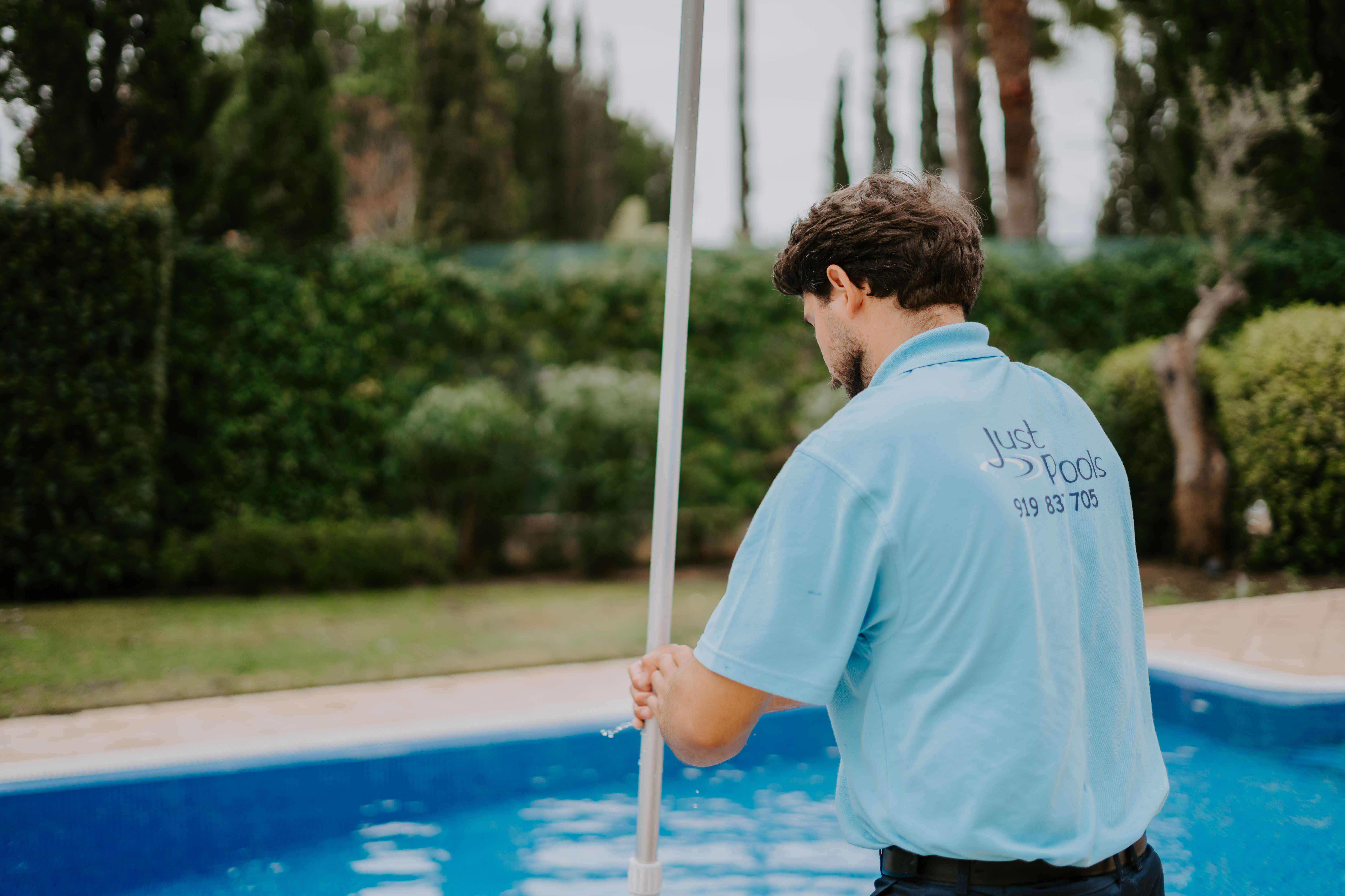 Refurbished swimming pool with recycled glass mosaic tiling in the Algarve